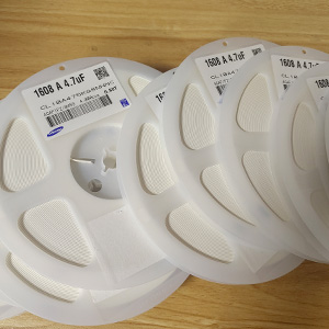 深圳風(fēng)華貼片電容代理商：貼片電容封裝盤裝有多個電容？